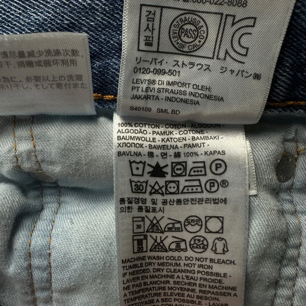 Levis 505 Regular Fit Straight Leg Jeans Mens 40x30 Medium Wash Blue Denim